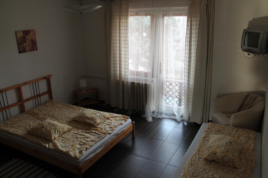 Bestapartman Apartamento Balatonboglár Quarto foto